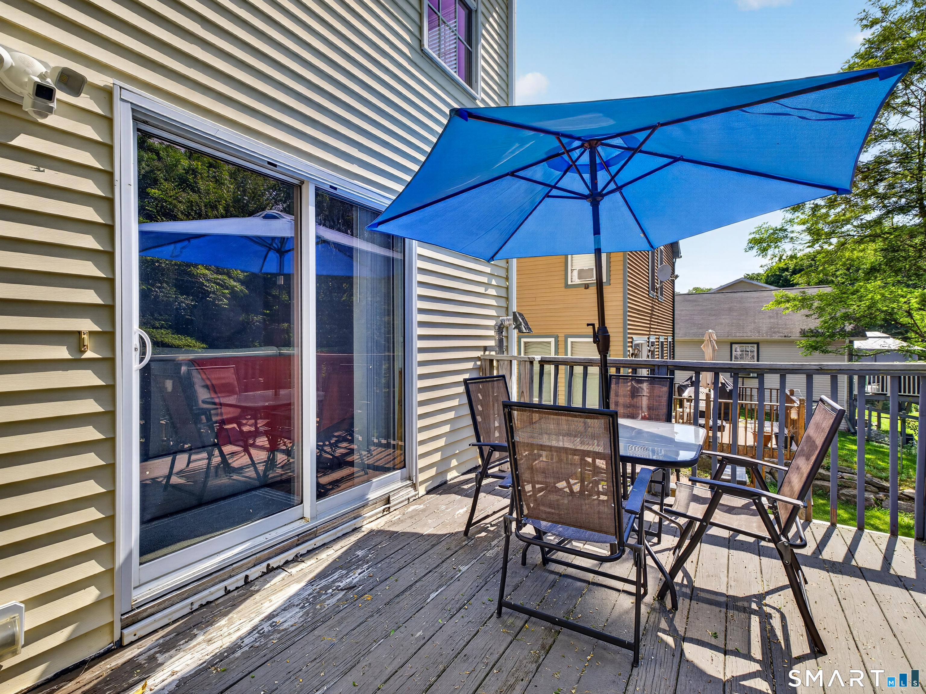5 Grove Avenue Groton CT 06340