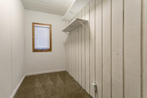 142 Chatham Terrace Bridgeport CT 06606