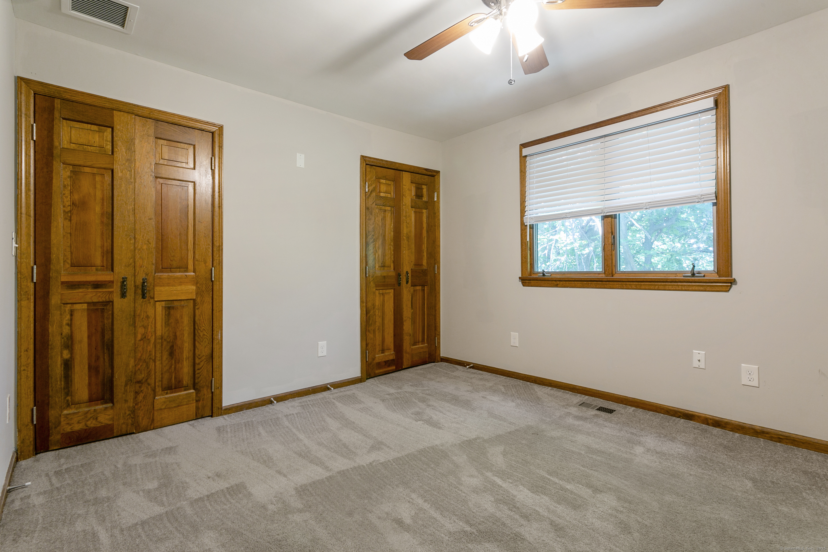 142 Chatham Terrace Bridgeport CT 06606