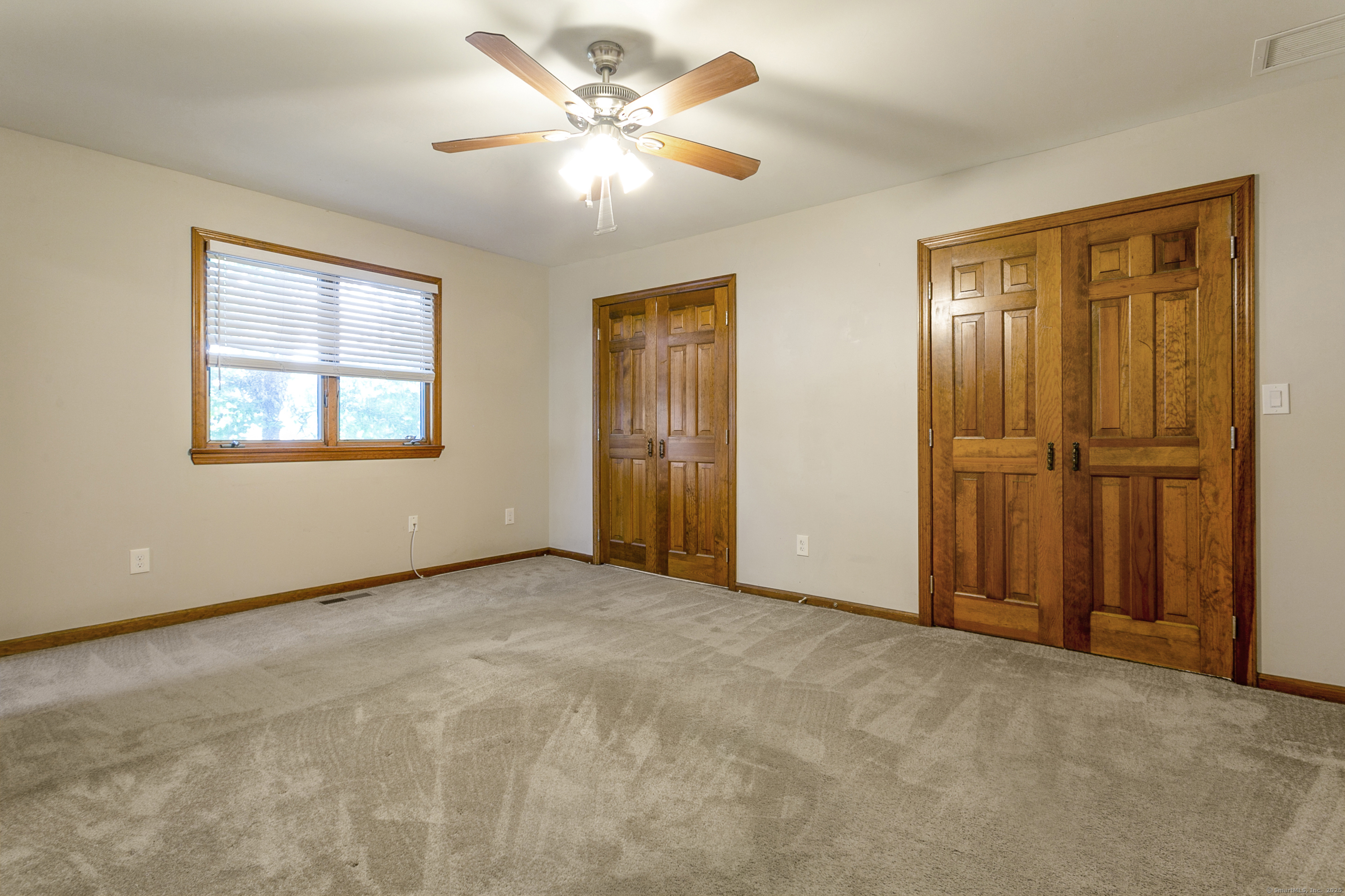 142 Chatham Terrace Bridgeport CT 06606