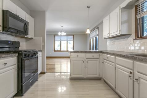 142 Chatham Terrace Bridgeport CT 06606