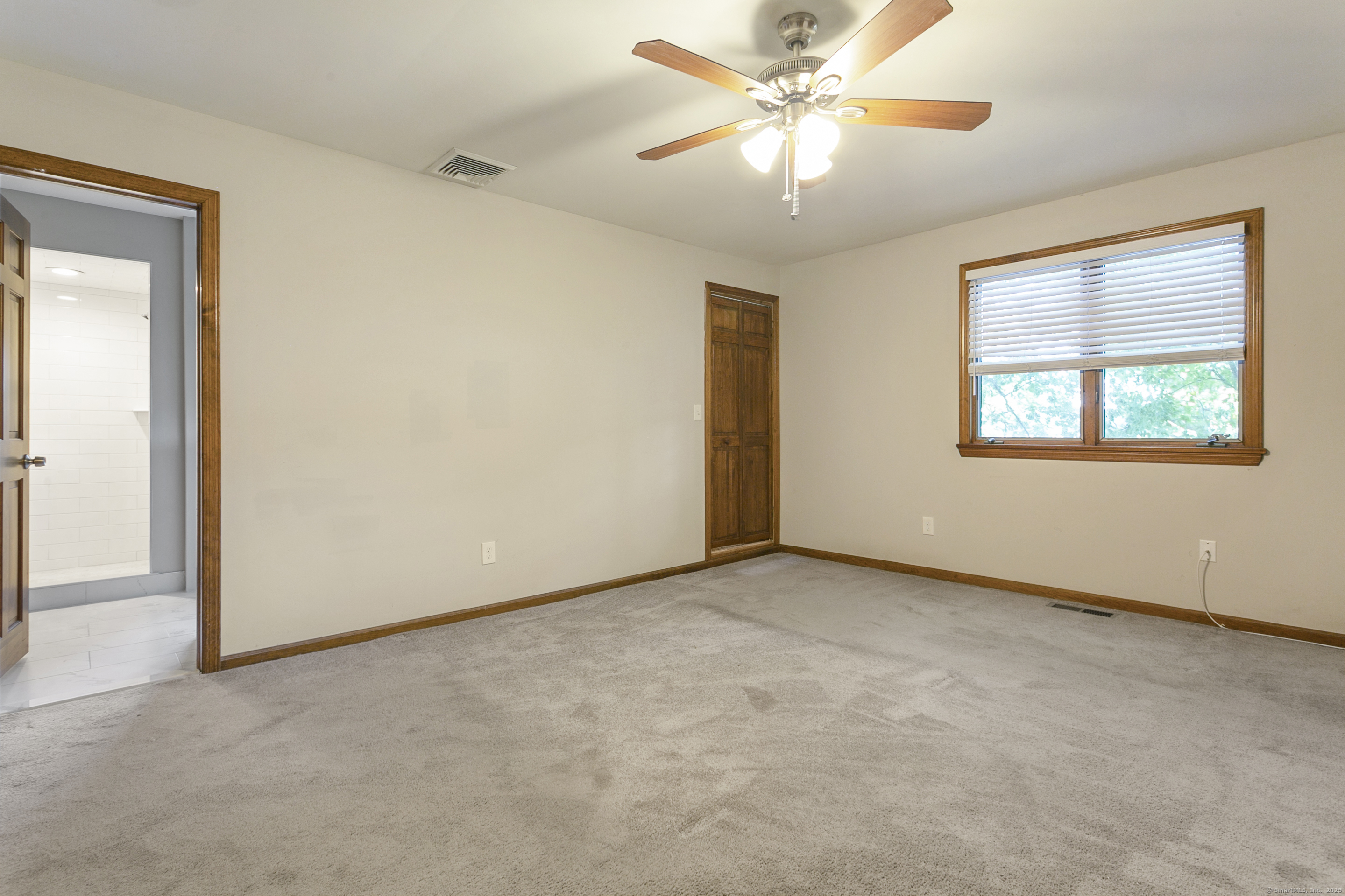 142 Chatham Terrace Bridgeport CT 06606