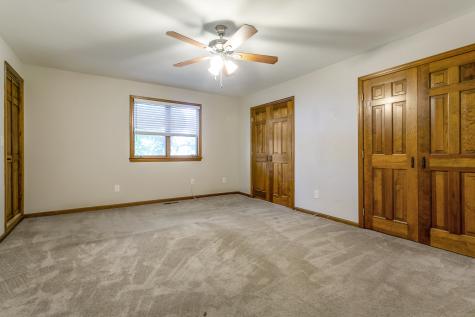 142 Chatham Terrace Bridgeport CT 06606