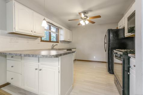 142 Chatham Terrace Bridgeport CT 06606