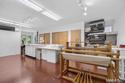 112 River Road Essex CT 06426