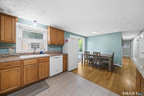 24 Kennedy Drive Enfield CT 06082
