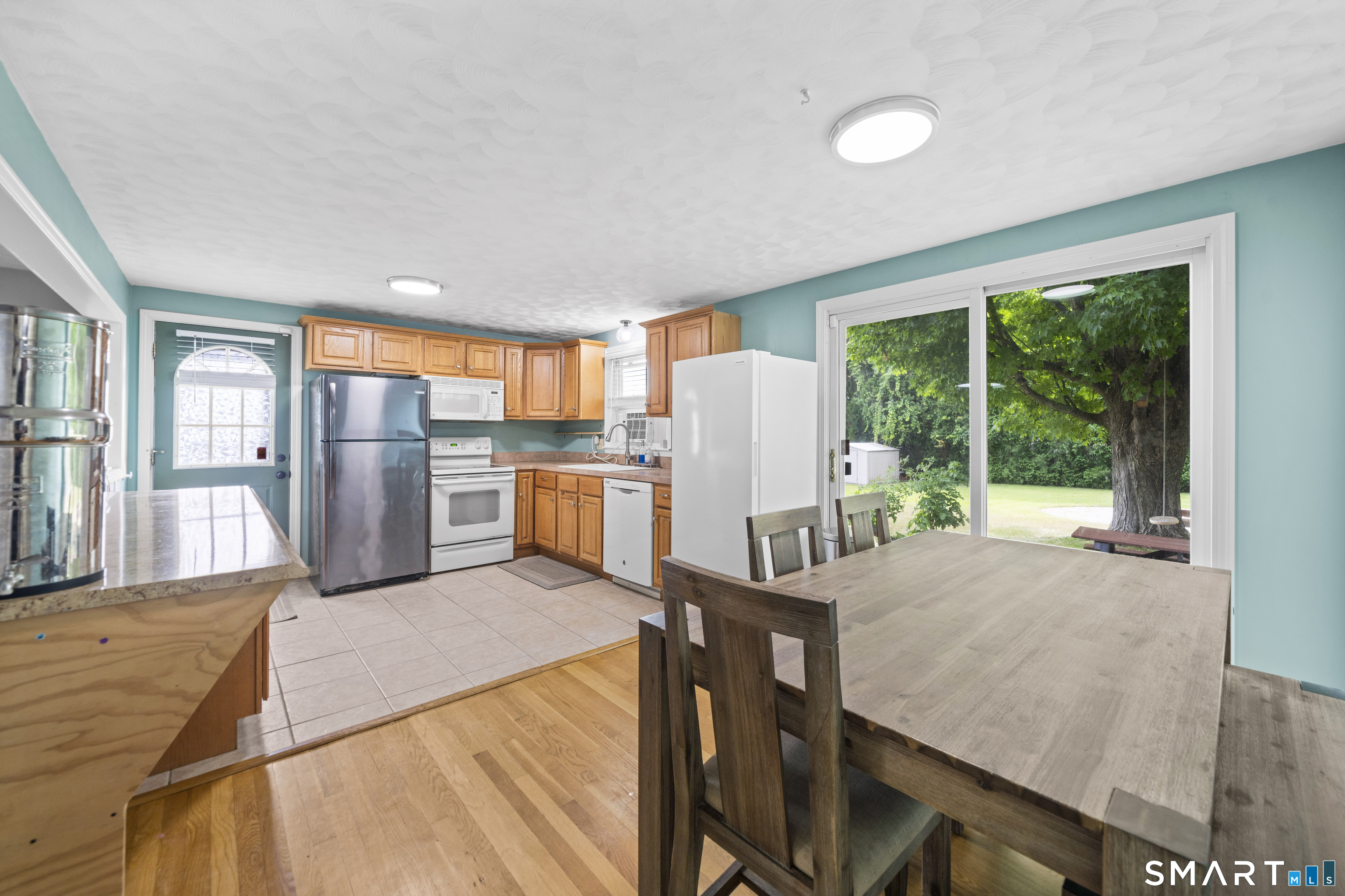 24 Kennedy Drive Enfield CT 06082