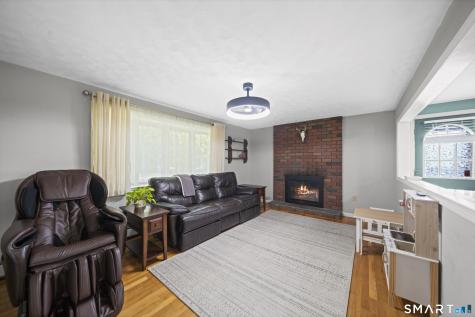24 Kennedy Drive Enfield CT 06082