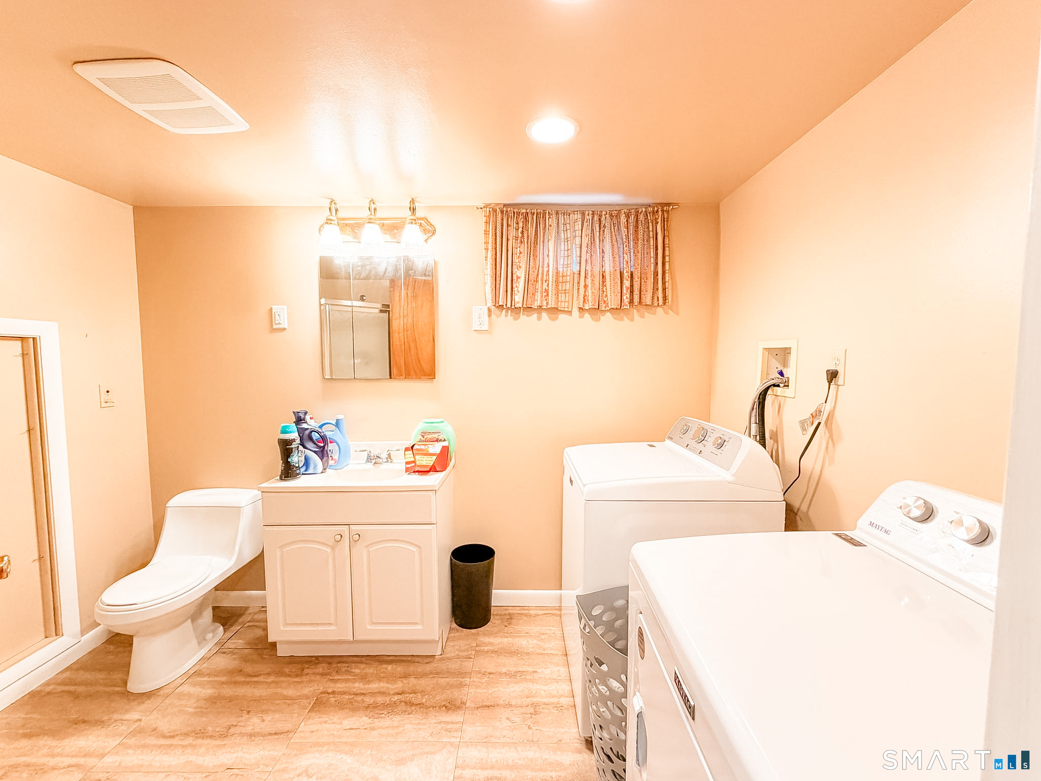 160 Dunham Street Norwich CT 06360