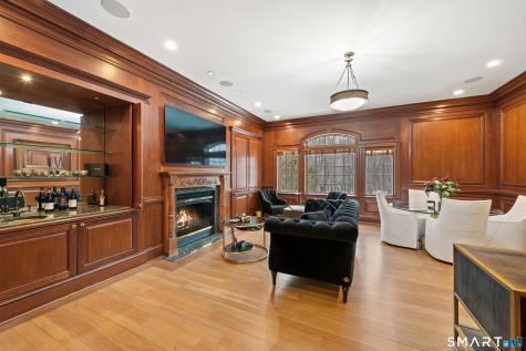 4 Cowdray Park Drive Greenwich CT 06831