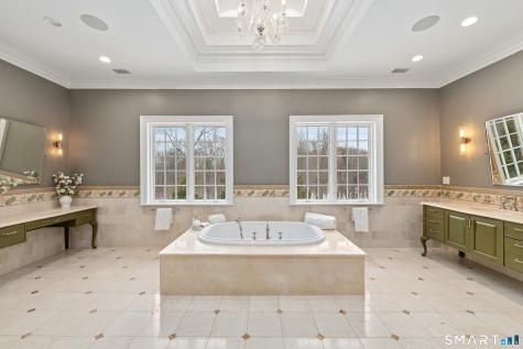 4 Cowdray Park Drive Greenwich CT 06831