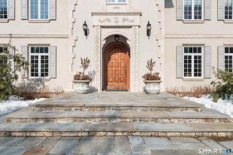 4 Cowdray Park Drive Greenwich CT 06831