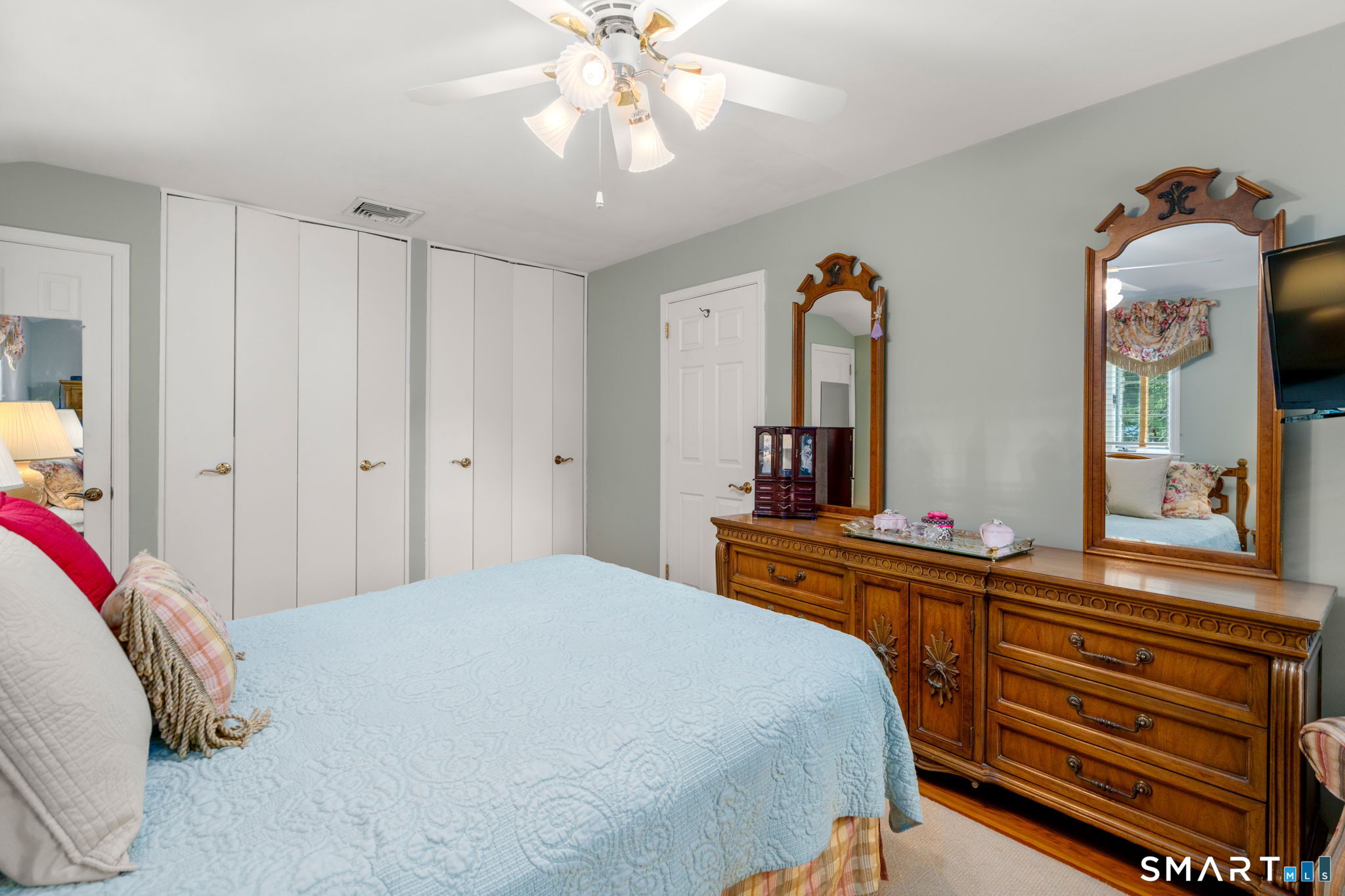 208 Sigwin Drive Fairfield CT 06824