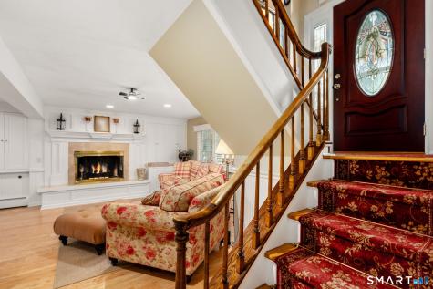 208 Sigwin Drive Fairfield CT 06824