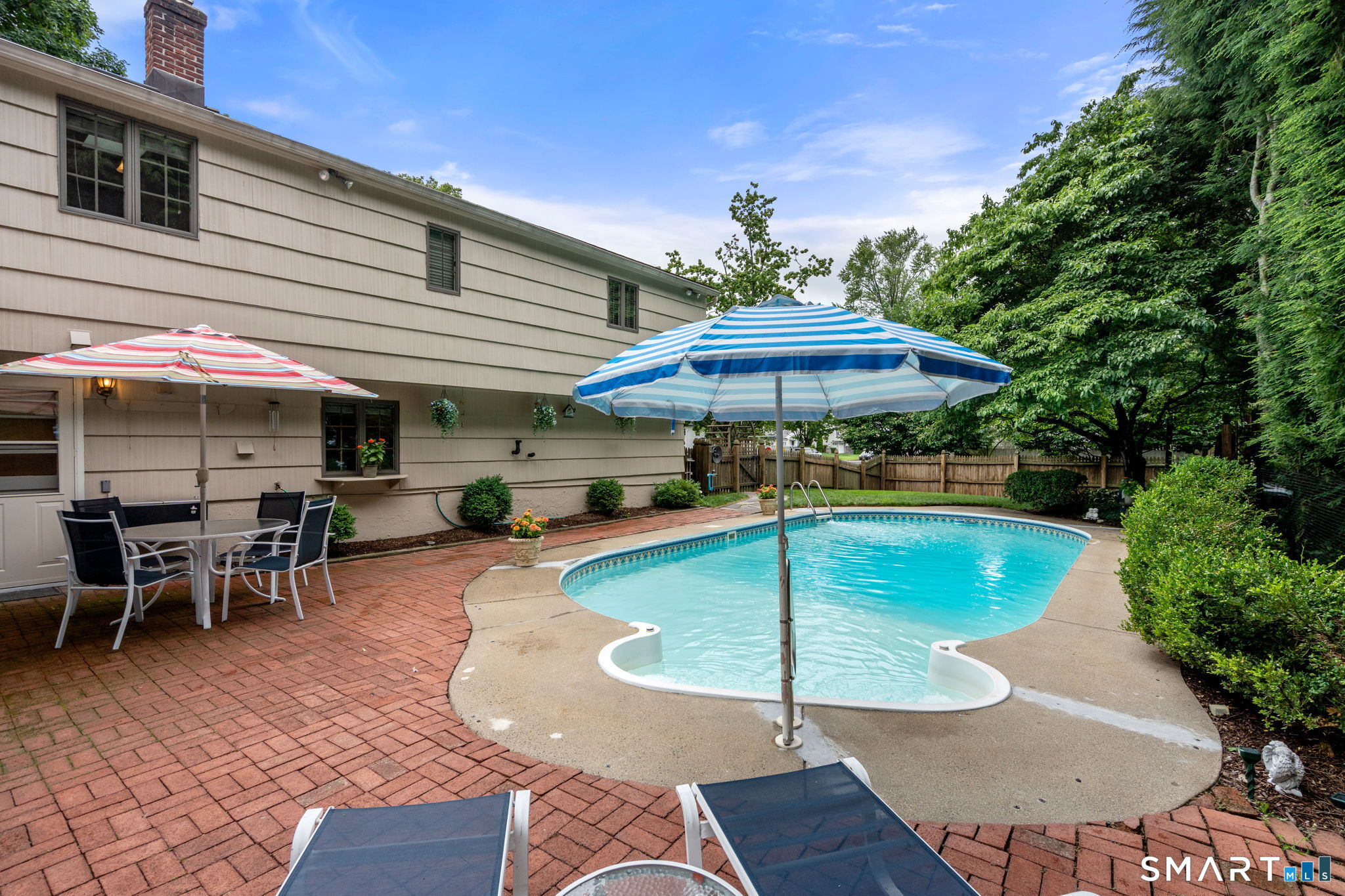 208 Sigwin Drive Fairfield CT 06824