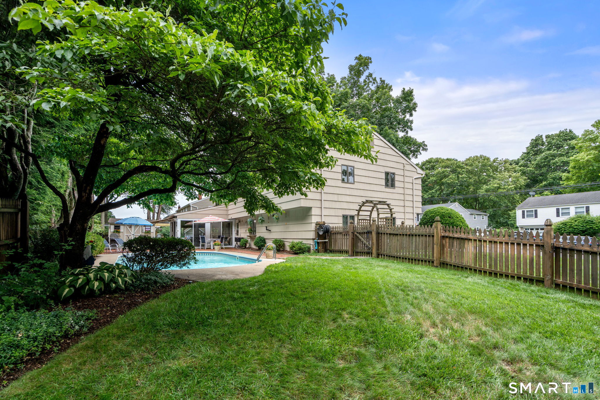 208 Sigwin Drive Fairfield CT 06824