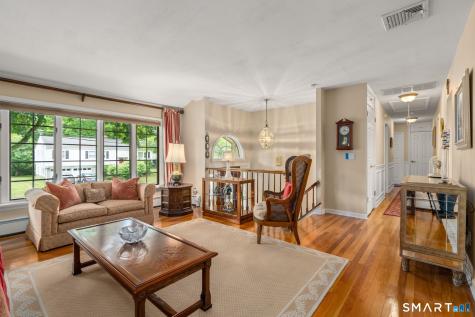 208 Sigwin Drive Fairfield CT 06824