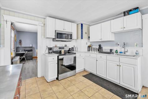 77 Bull Avenue Wallingford CT 06492