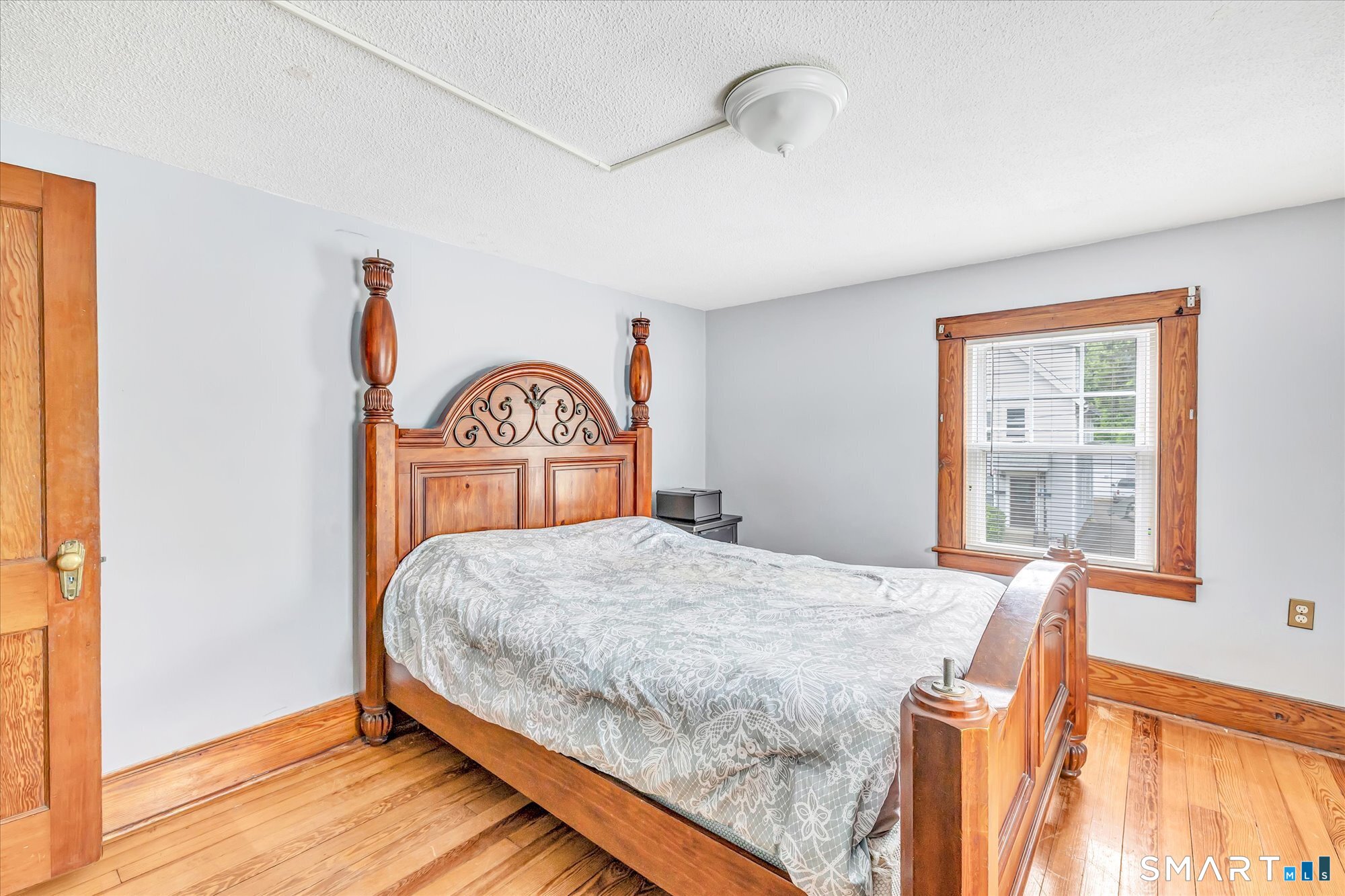 77 Bull Avenue Wallingford CT 06492