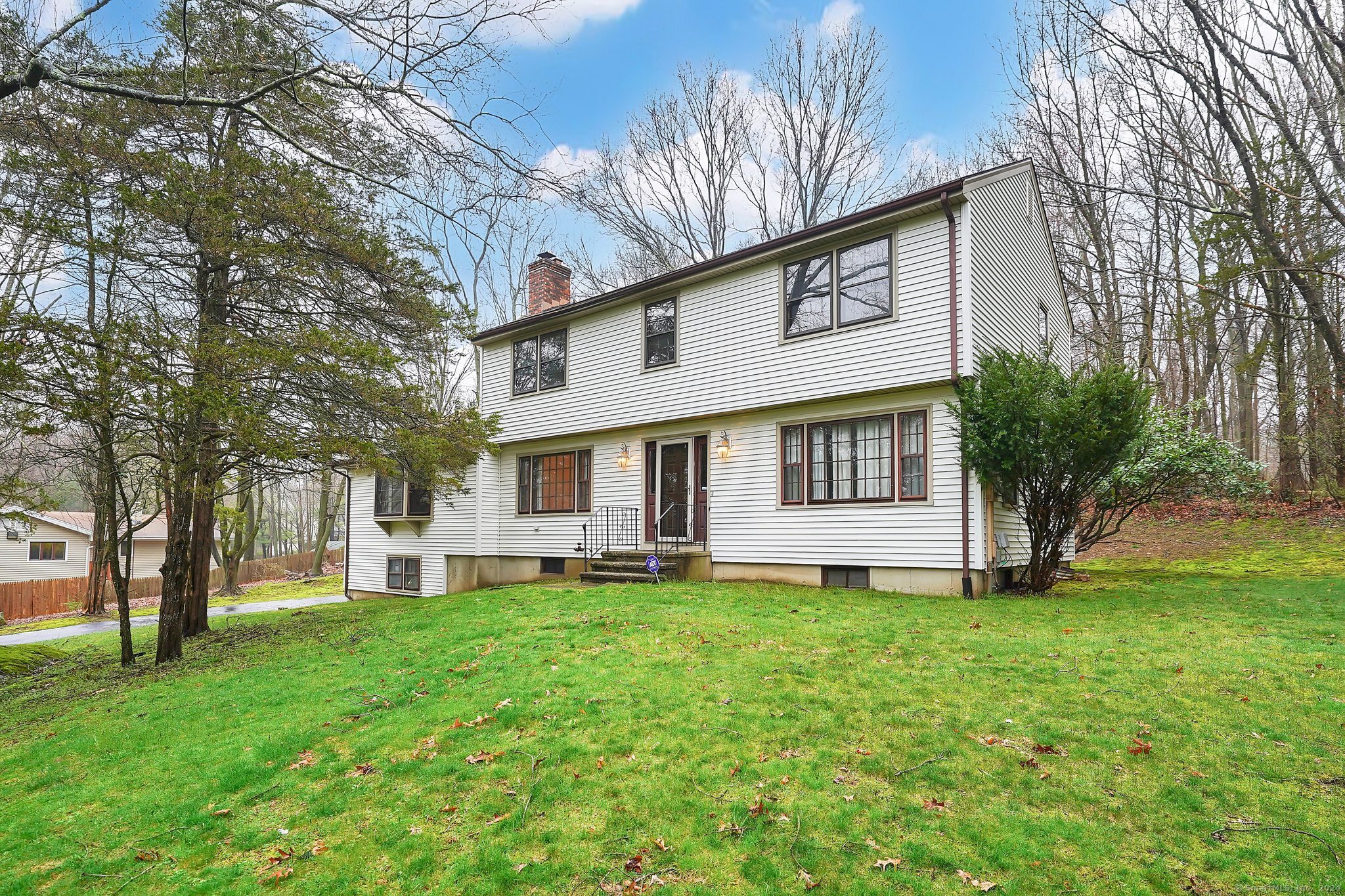 11 Westview Drive Monroe CT 06468
