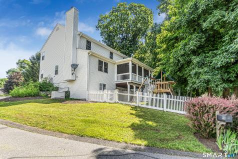 85 Old Colony Road Monroe CT 06468