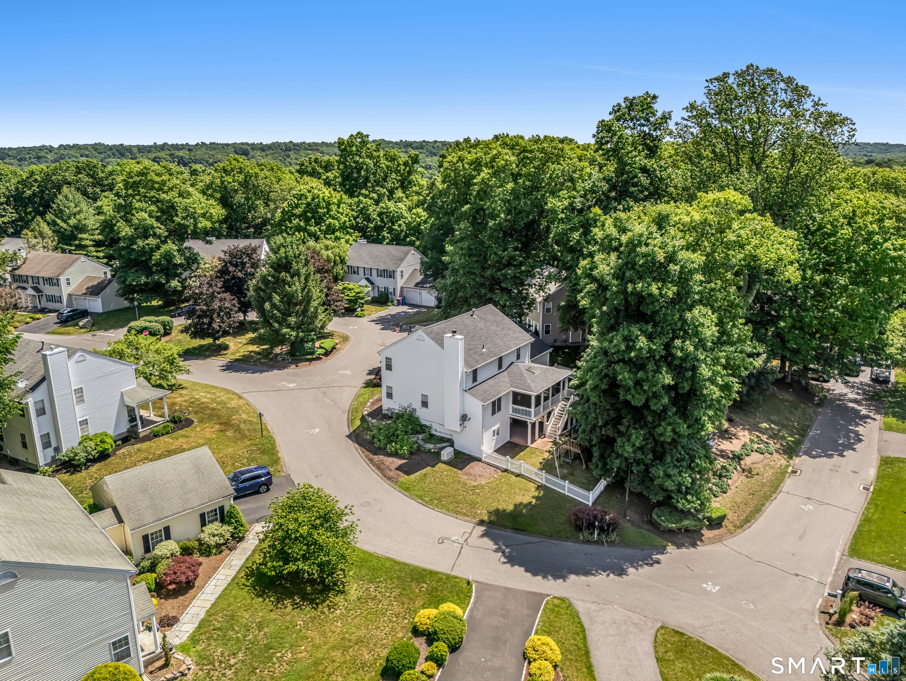 85 Old Colony Road Monroe CT 06468