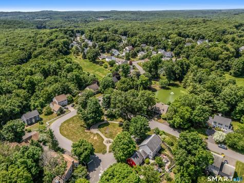85 Old Colony Road Monroe CT 06468