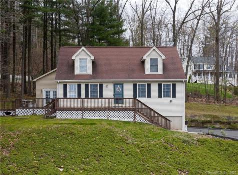 110 Wildewood Run Bristol CT 06010
