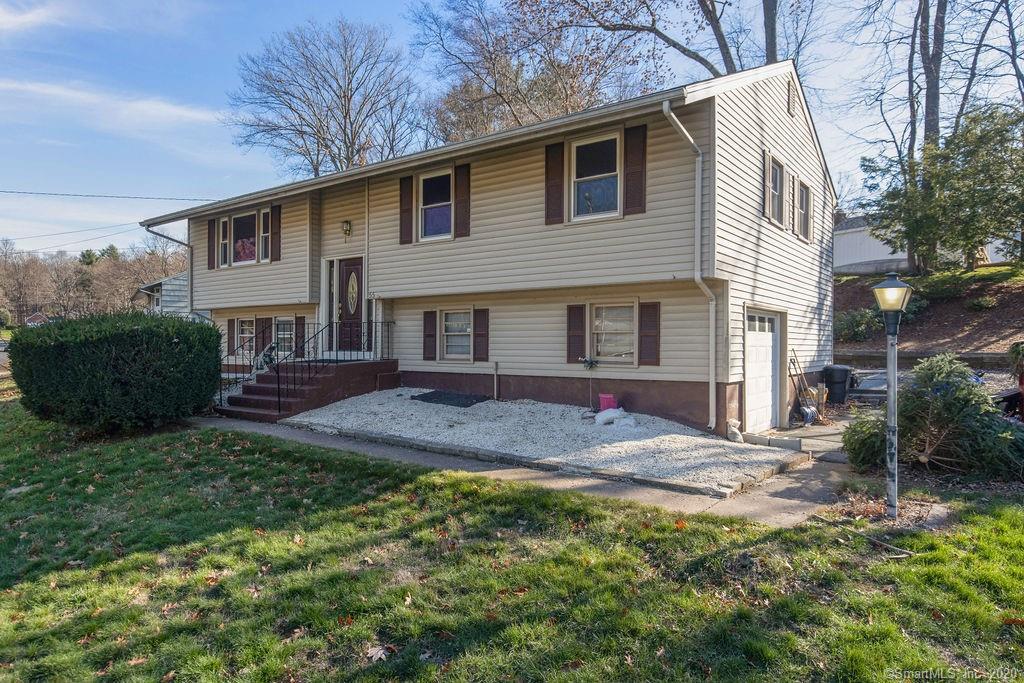 55 Farnham Drive East Hartford CT 06118