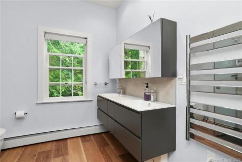 25 Summit Road Greenwich CT 06878