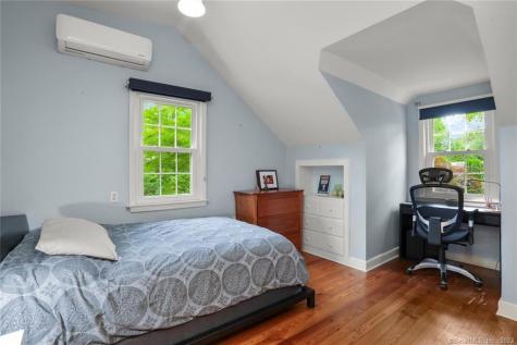 25 Summit Road Greenwich CT 06878