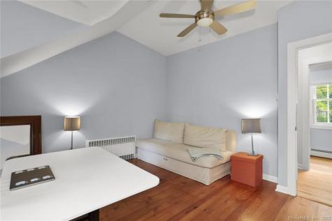 25 Summit Road Greenwich CT 06878