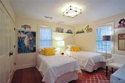 33 Sentry Hill Road Roxbury CT 06783