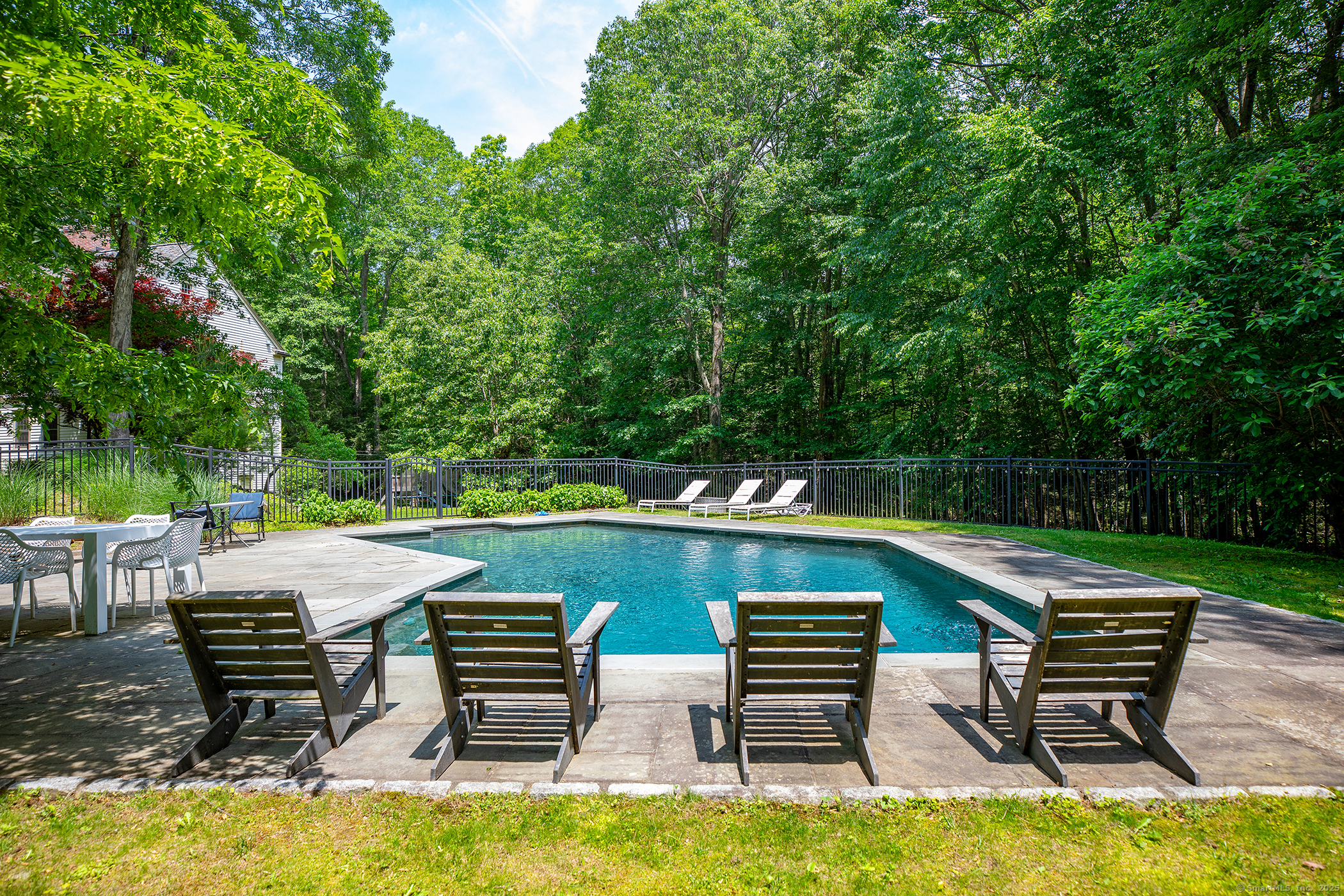 33 Sentry Hill Road Roxbury CT 06783