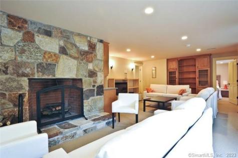 33 Sentry Hill Road Roxbury CT 06783