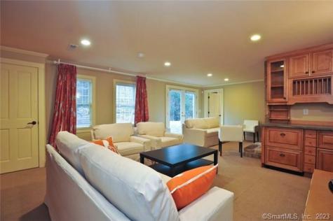 33 Sentry Hill Road Roxbury CT 06783