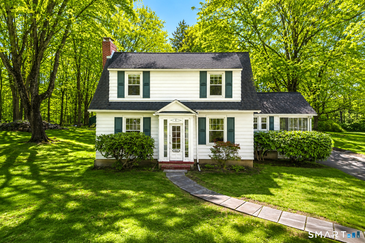 1841 Huntington Turnpike Trumbull CT 06611