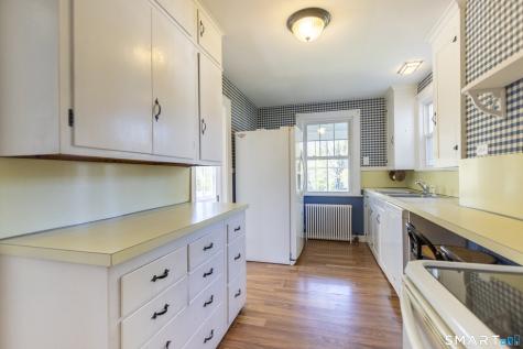 1841 Huntington Turnpike Trumbull CT 06611