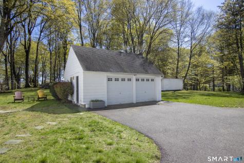 1841 Huntington Turnpike Trumbull CT 06611