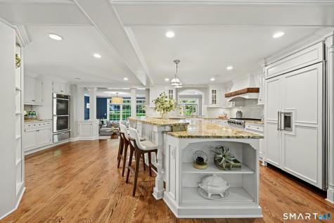 11 Greenbriar Lane Wilton CT 06897