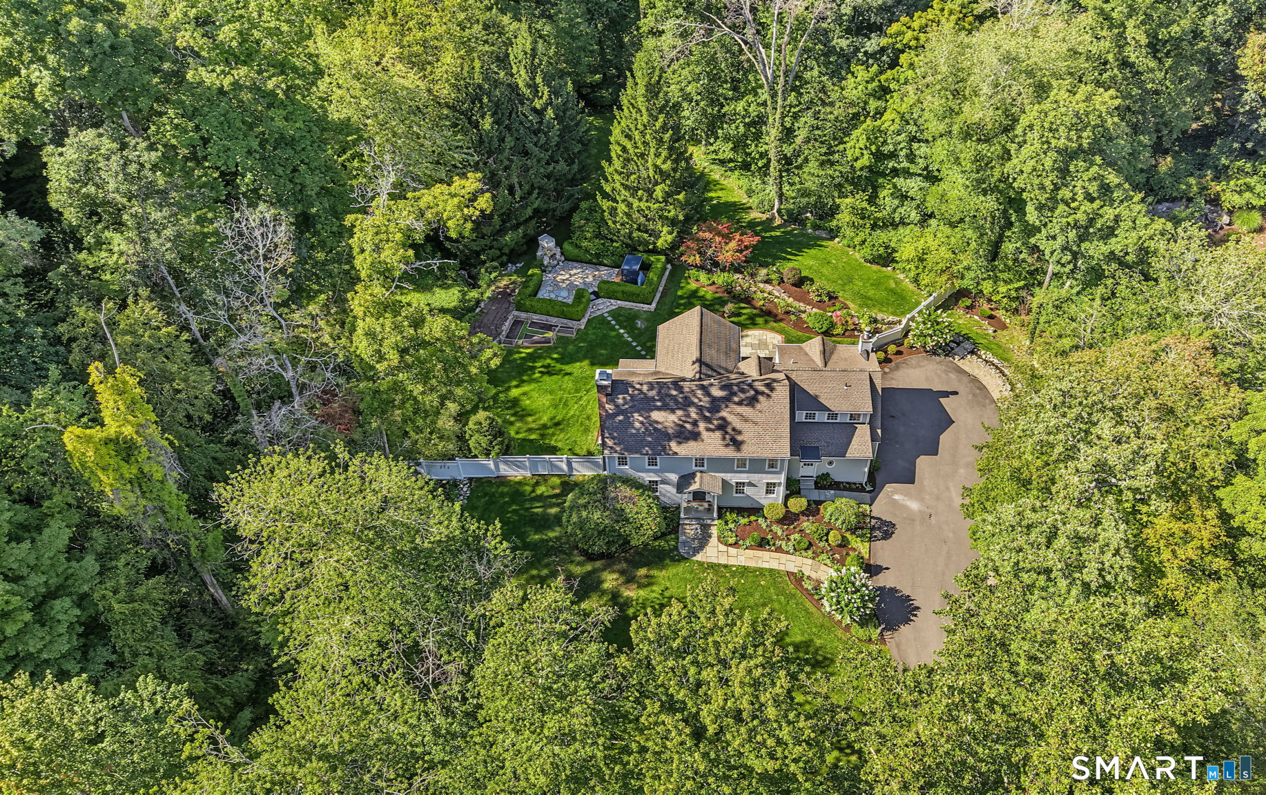 11 Greenbriar Lane Wilton CT 06897