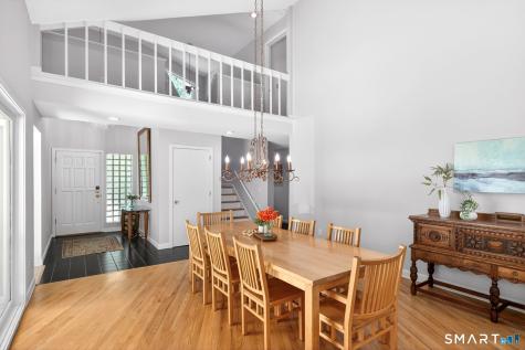 17 Climax Road Simsbury CT 06070