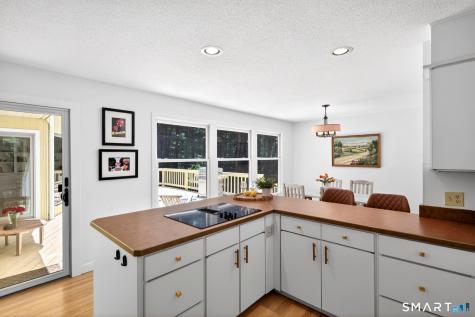17 Climax Road Simsbury CT 06070