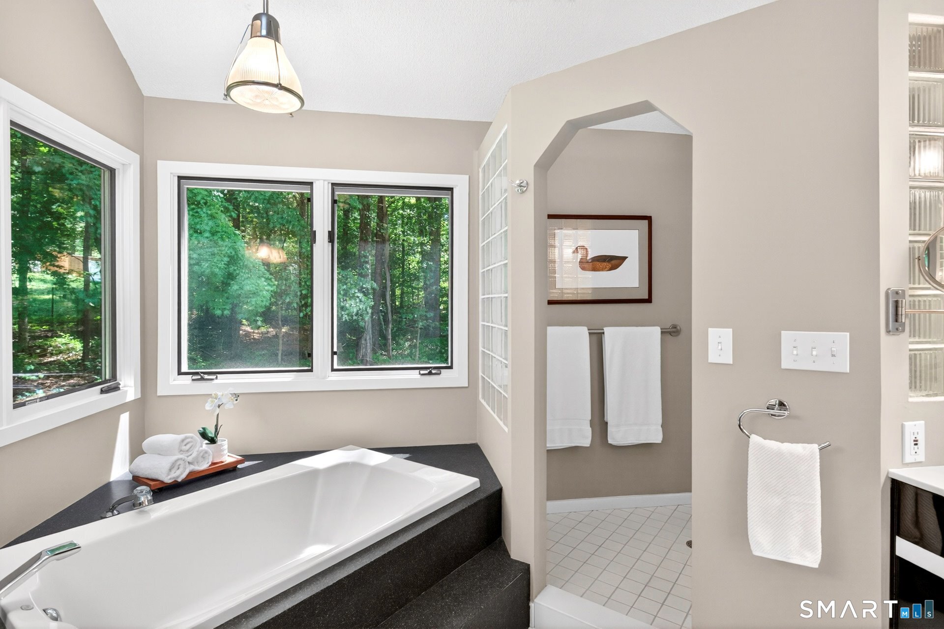 17 Climax Road Simsbury CT 06070