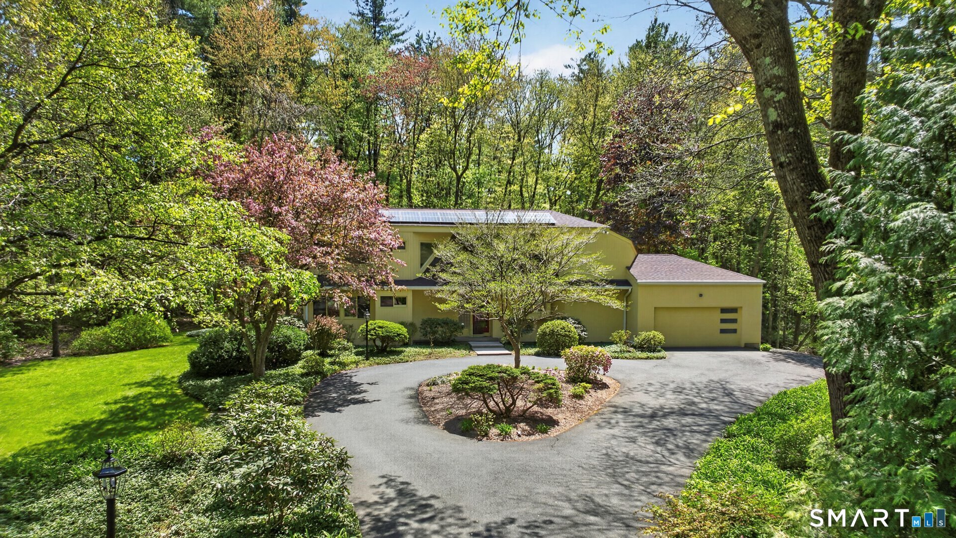 17 Climax Road Simsbury CT 06070