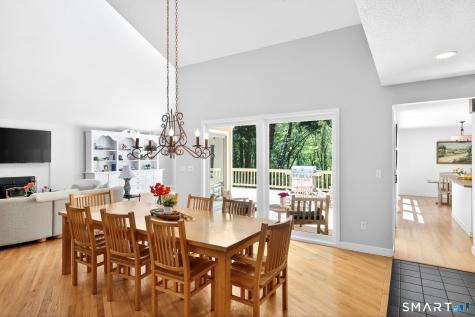 17 Climax Road Simsbury CT 06070