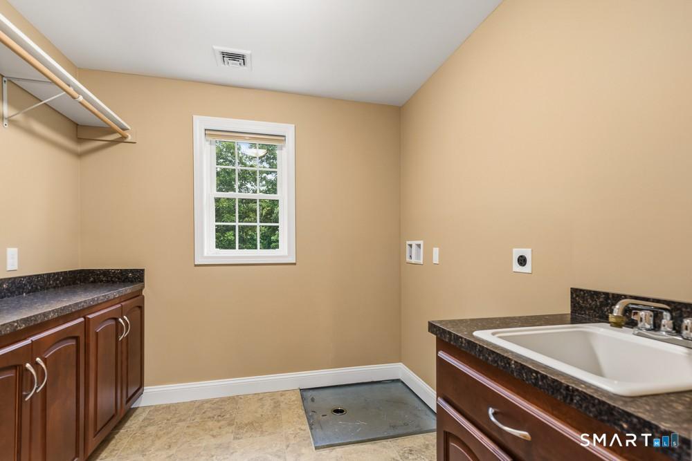 114 Steeplechase Drive Southington CT 06489