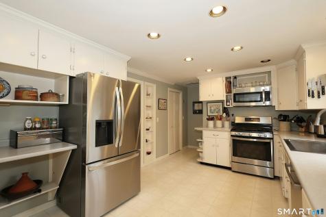 172 Gallows Hill Road Redding CT 06896