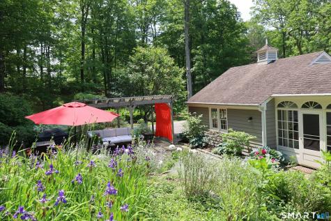 172 Gallows Hill Road Redding CT 06896