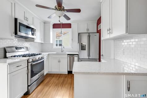 21 Aimes Drive West Haven CT 06516